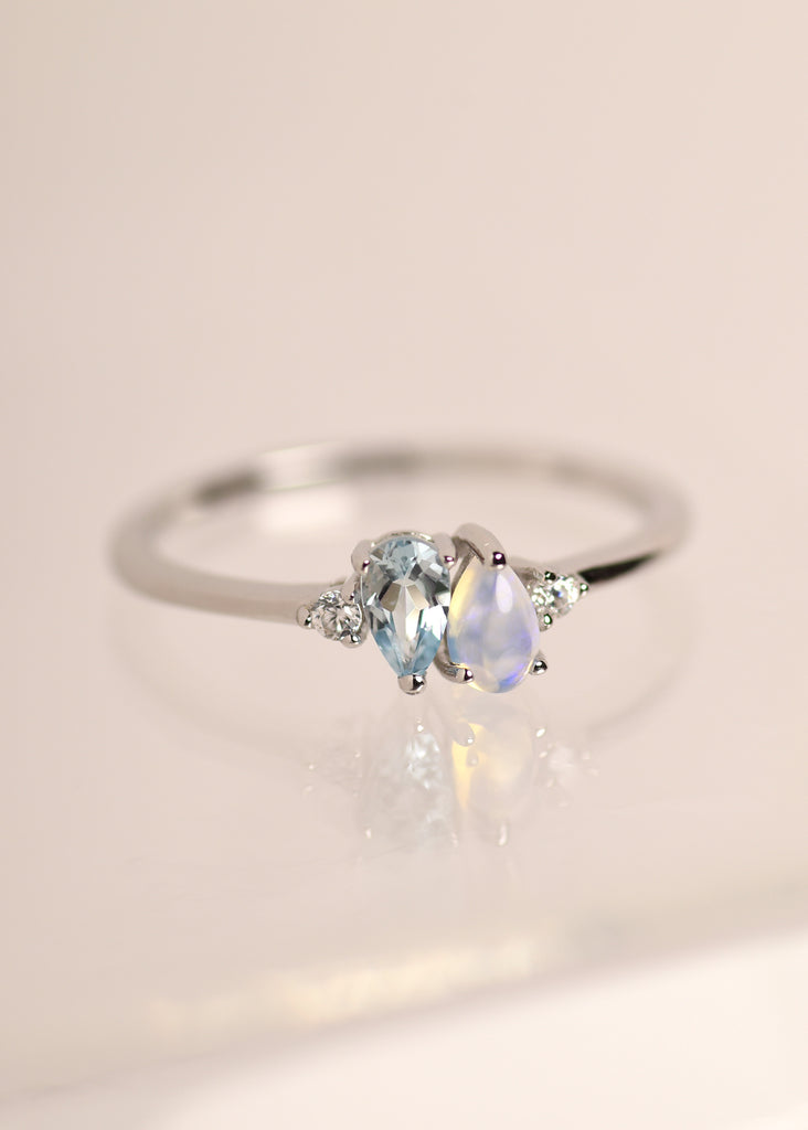 aquamarine-opal-ring-in-sterling-silver-mood