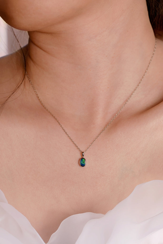 Mini Imagine Opal Pendant in Green Blue
