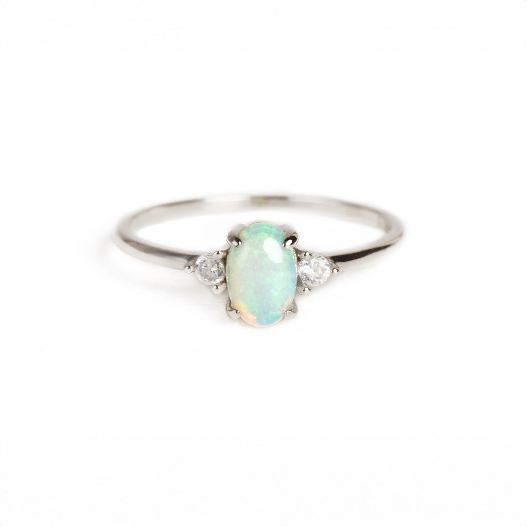 Classic Opal Ring