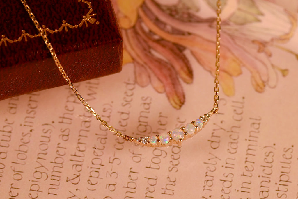 Smile Red Opal Necklace with Diamonds in Yellow Gold