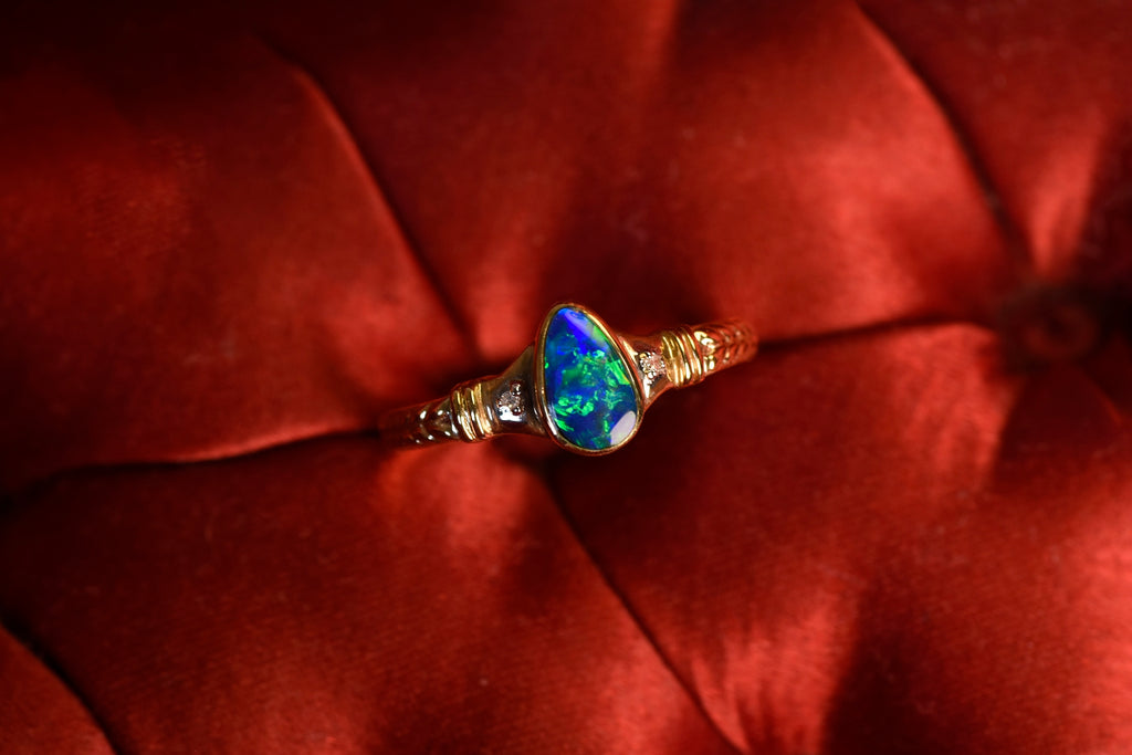 Wheat Opal Vintage Ring with Diamonds in Yellow Gold - Mood Shot