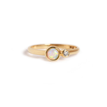 Bubble Opal Ring with Diamond in Yellow Gold