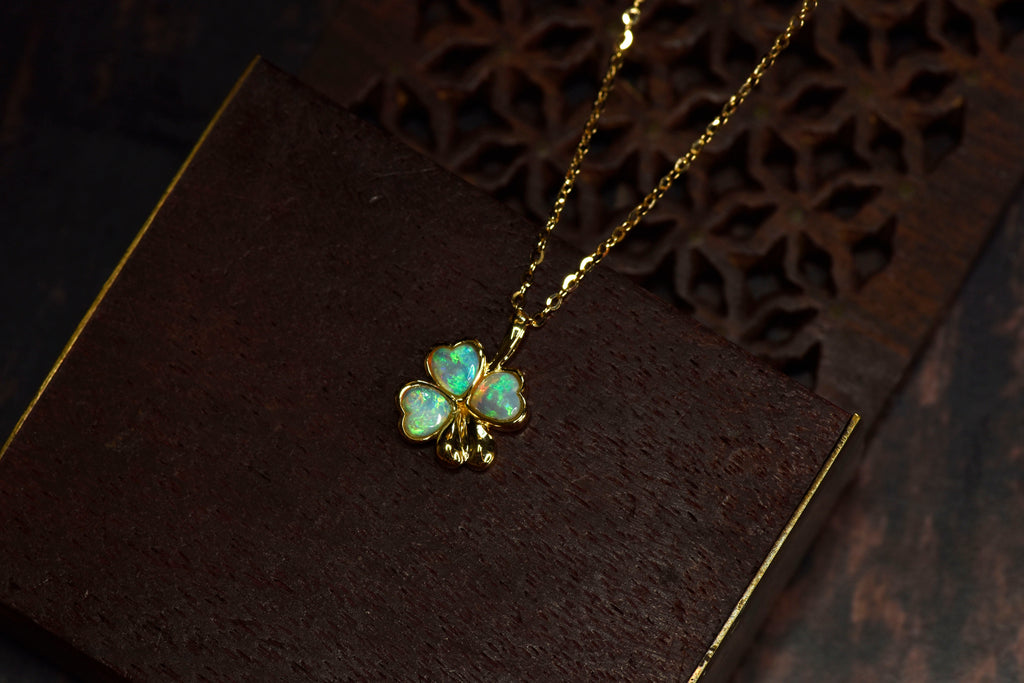 Luck² Opal Necklace in Yellow Gold - Mood Shot